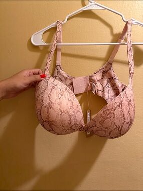 SKIMS Blush Snake-Print Push-Up Bra